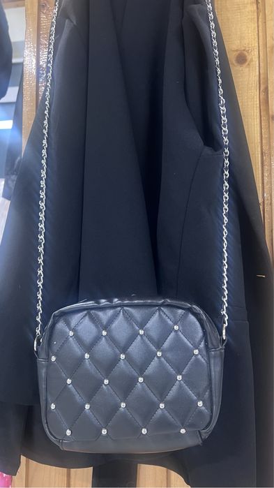 Малка дамска чанта