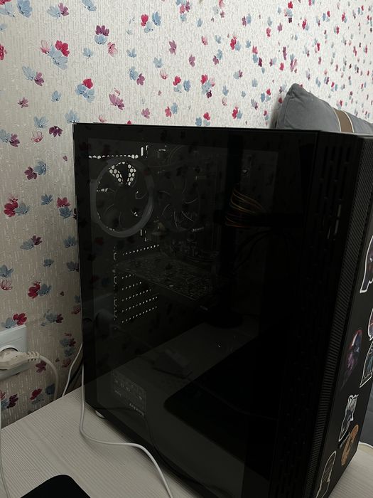 Продам компьютер для игр и офиса