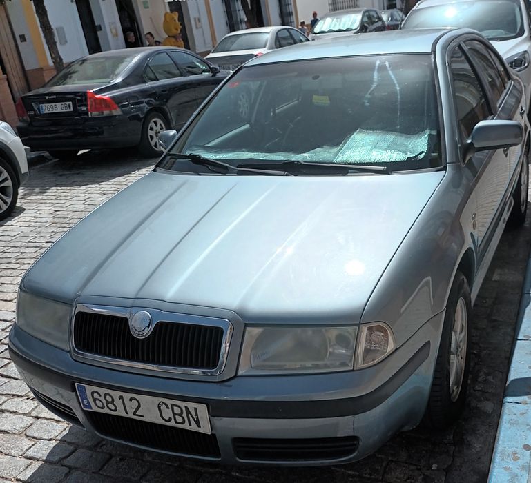 Vând autoturism skoda octavia