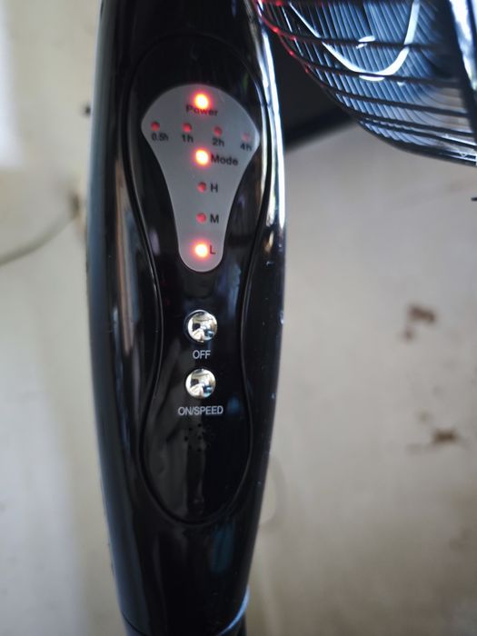 Вентилятор с пультом ARDESTO, новый