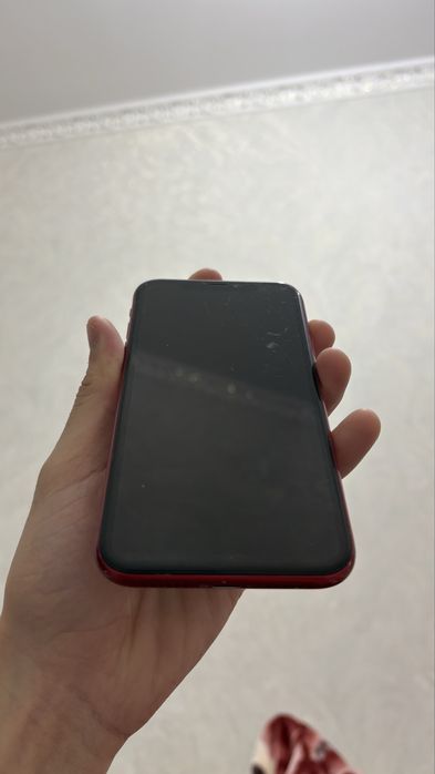 Iphone XR красный