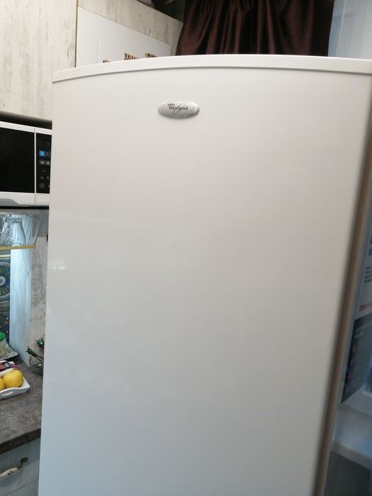 Vând combina frigorifica whirlpool