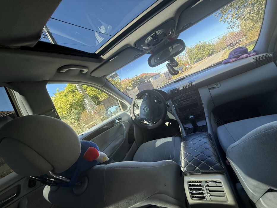 Vand/schimb Mercedes C200