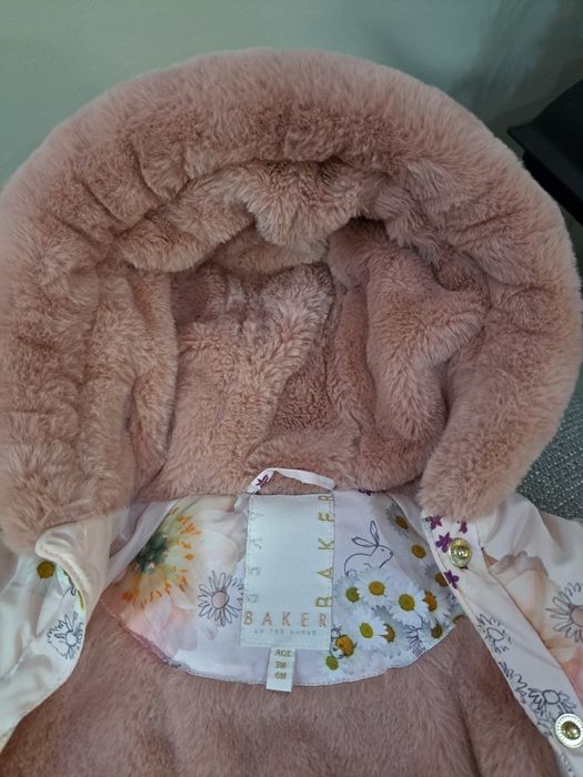 Нов, Зимен космонавт Ted Baker 3-6 мес.