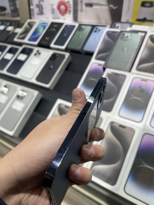 iPhone 12 pro 256 dual sim