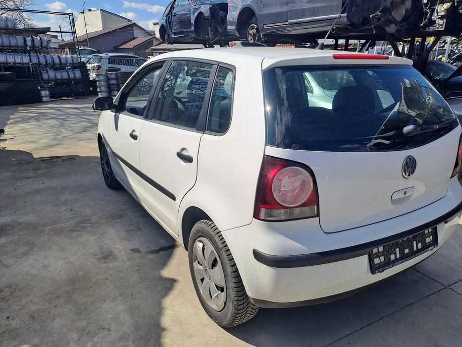 Dezmembrez Volkswagen Polo 1.4 B an 2007 cod motor BUD