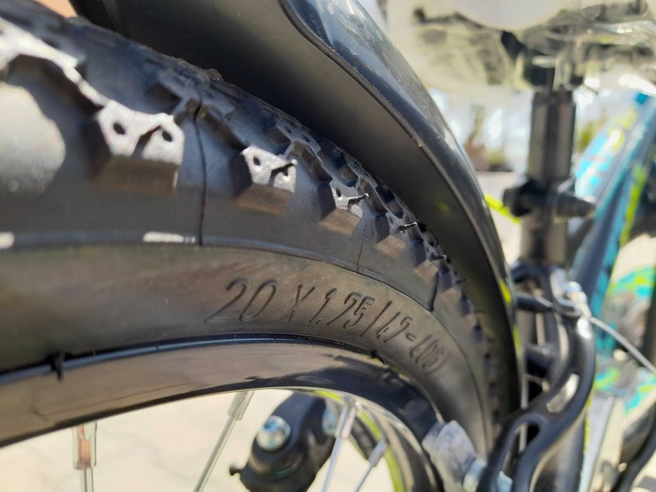 CROSS Велосипед 20" Ultra Kiddy черен