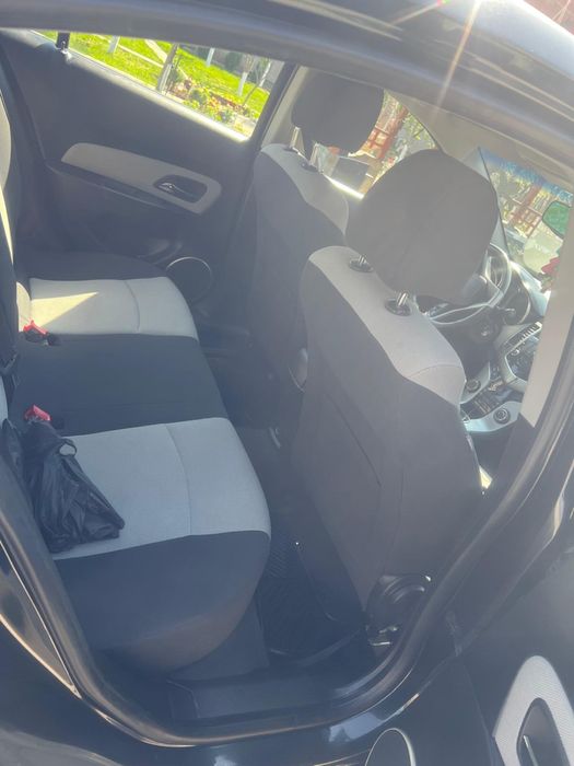 Chevrolet Cruze 1.8 benzina 141 cp an fabricatie 2011