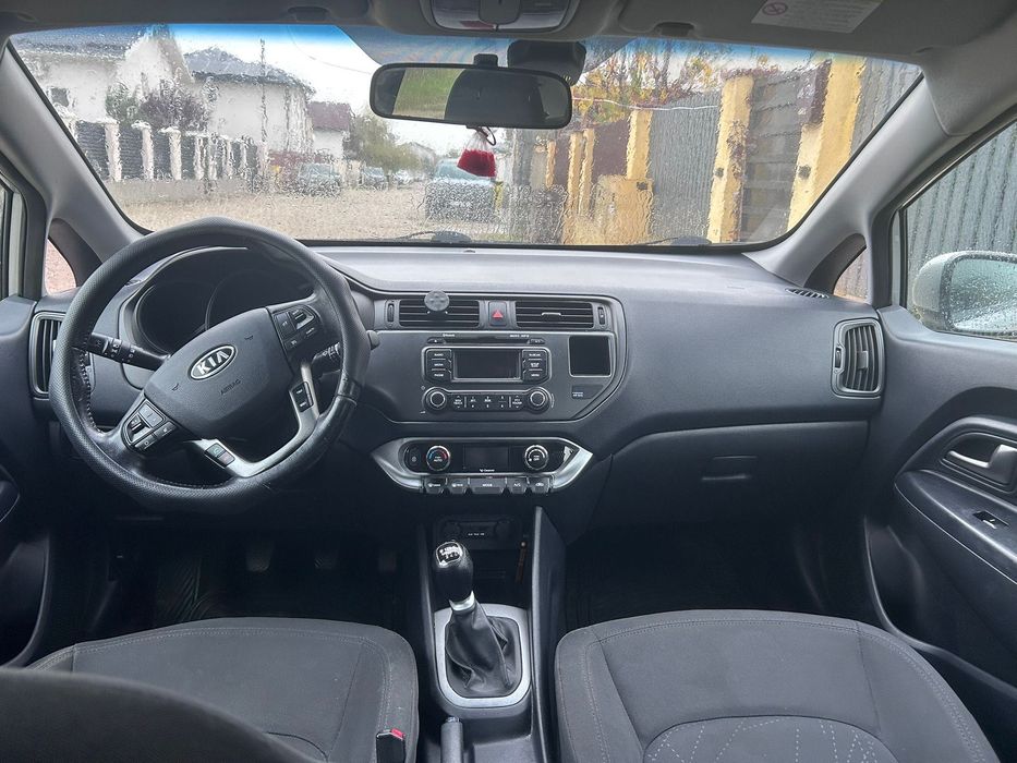 Kia rio 1.4 CRDI 2012
