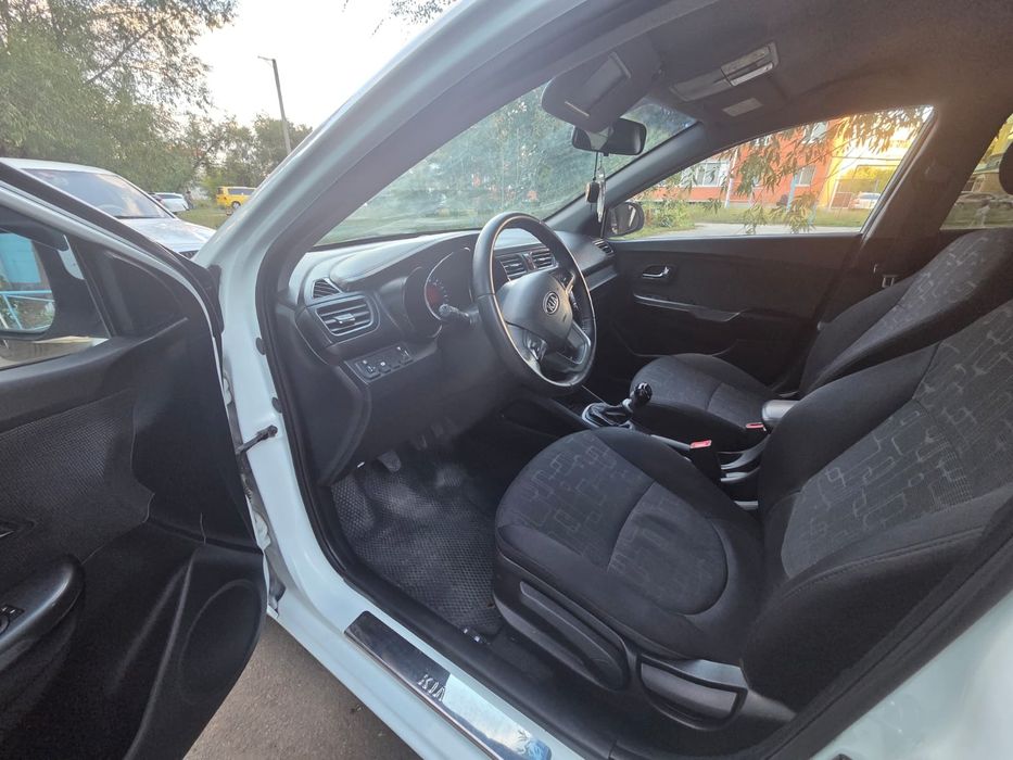 Kia Rio 1.6 объём