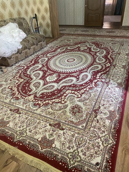 КОВЕР Продам Срочно в отличном состоянии. Ковры