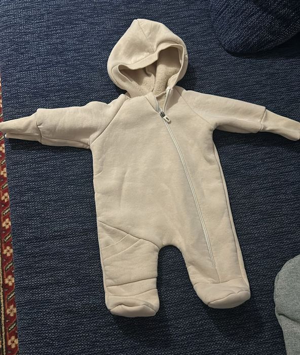 Продам детский вещи