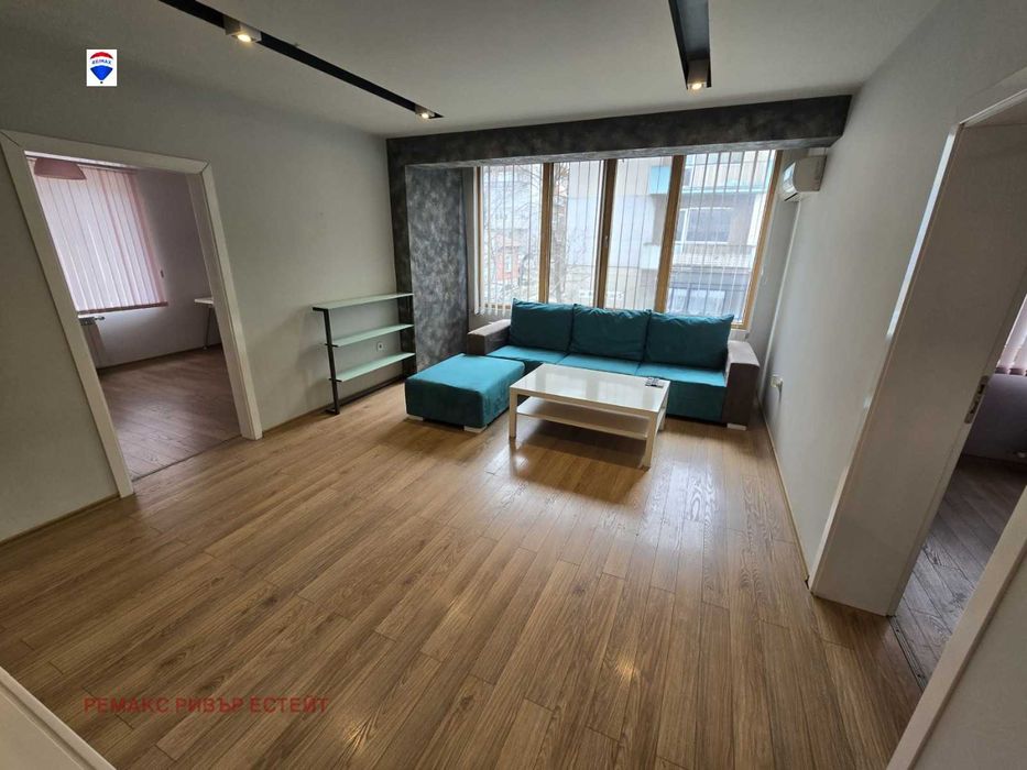 Продава се Тристаен апартамент в Русе, Широк център - 76 кв.м за 1644 €/кв.м - Снимка #1