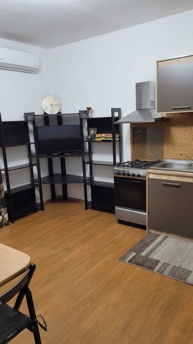 Inchiriez apartament  la 5 min de metroul Aparatorii Patriei