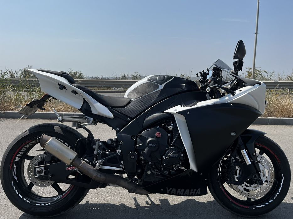 Продавам yamaha yzf r1