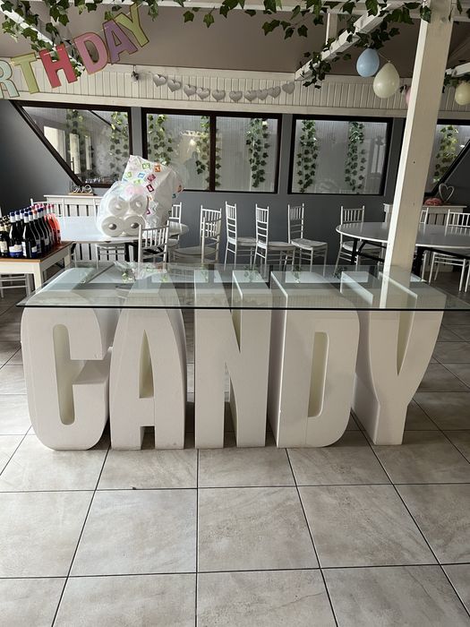Masa Candy Bar stare perfecta