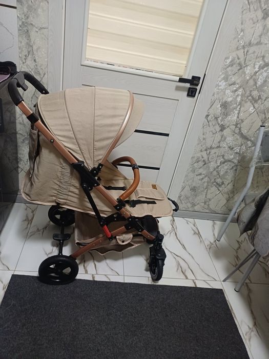 Продаётся детская коляска