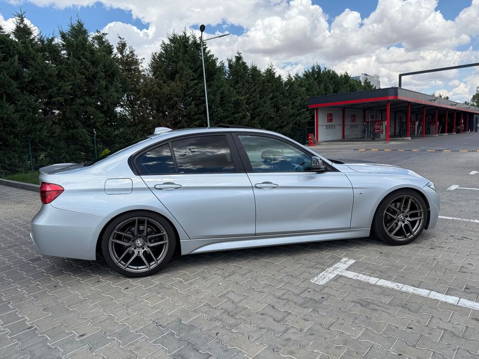 BMW Seria 3 Vând BMW F30 M Pachet