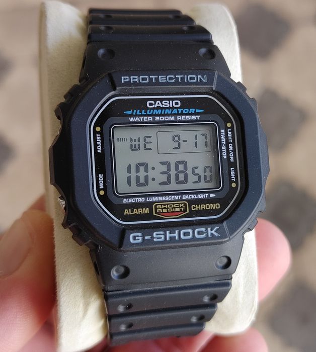 часы Casio G-shock DW 5600 E.оригинал.