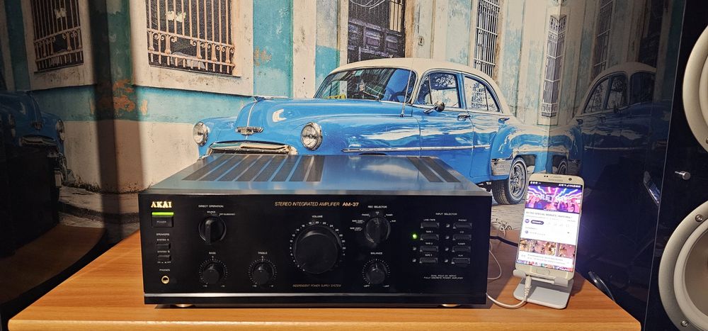 Akai AM 37 amplificator statie audio