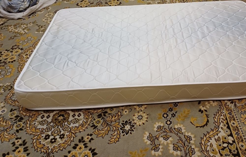 Продам Матрас 110×190 высота 18см