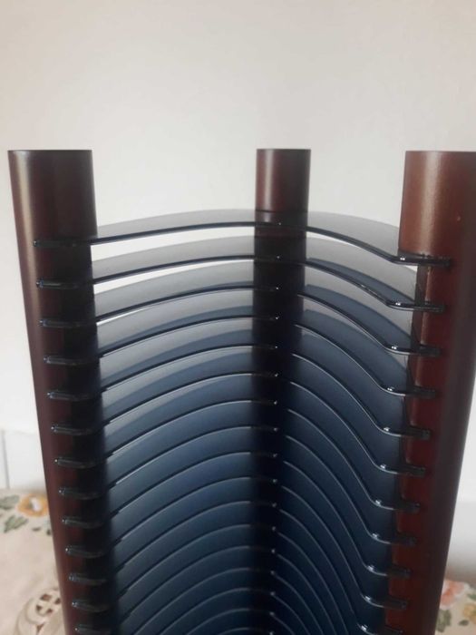 Suport pentru CD-uri ,