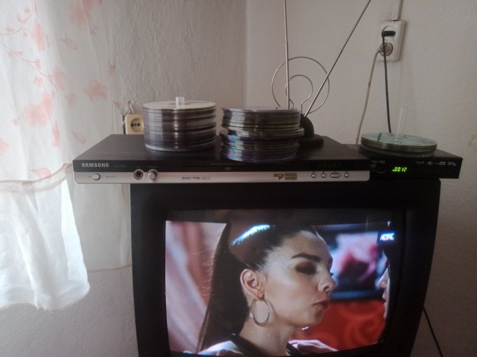 Продам видик DVD