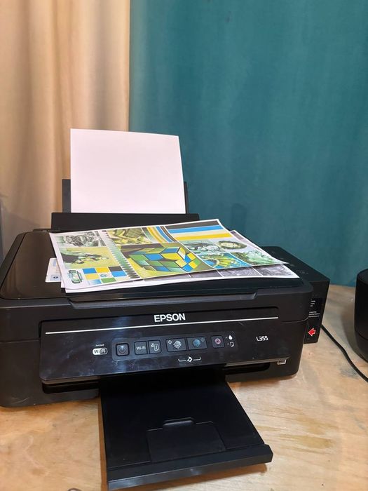 Epson L355 хорошом состоянии