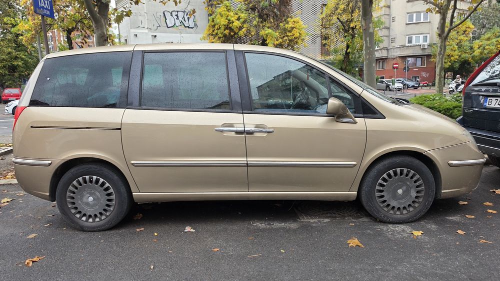 Lancia Phedra,2,2 diesel,piele,Navi,usi electrice