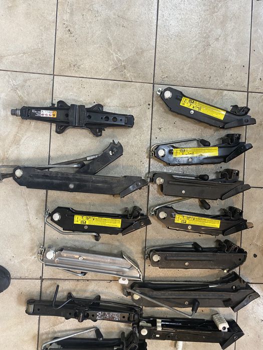 Cricuri auto originale bmw / skoda / audi / mercedes / 150 lei bic