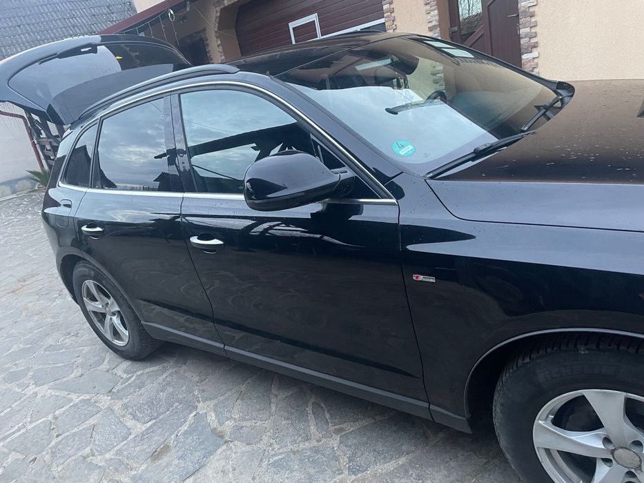 Vând Audi Q 5 Sline 2017