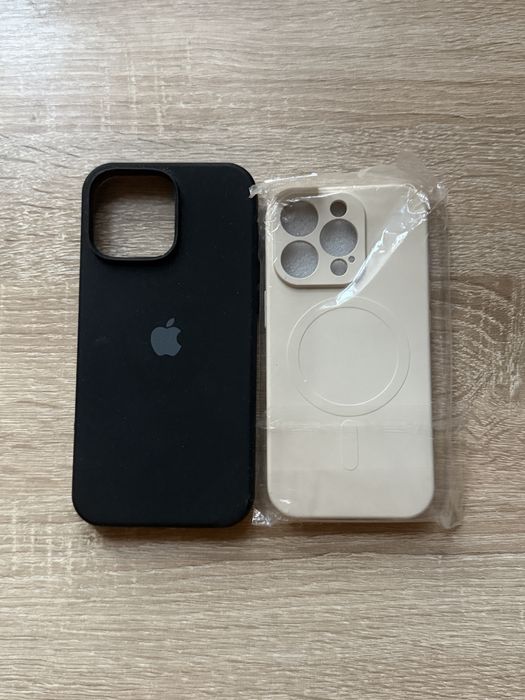 Spigen Чехлы на Iphone / Samsung