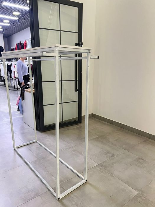 Стилаж сатылады киім ілетін