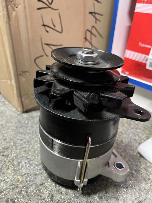 Генератор 24V. МТЗ, Амкодор