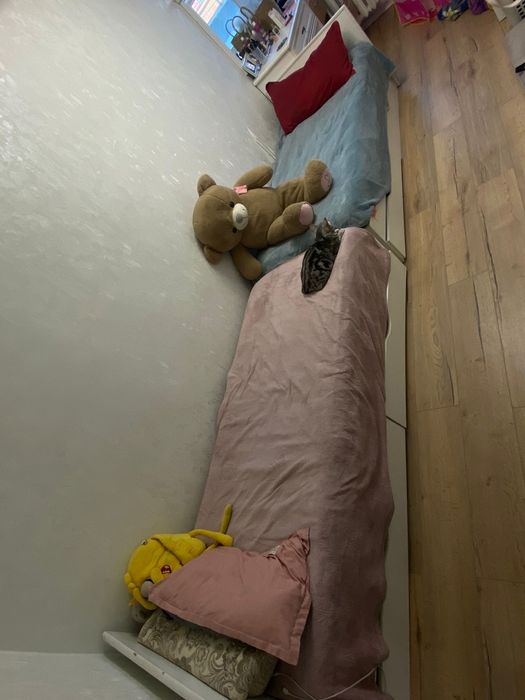 продам кровать односпальную