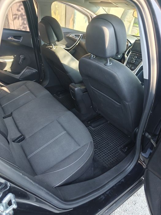 Opel Astra J 1.4 Turbo GPL