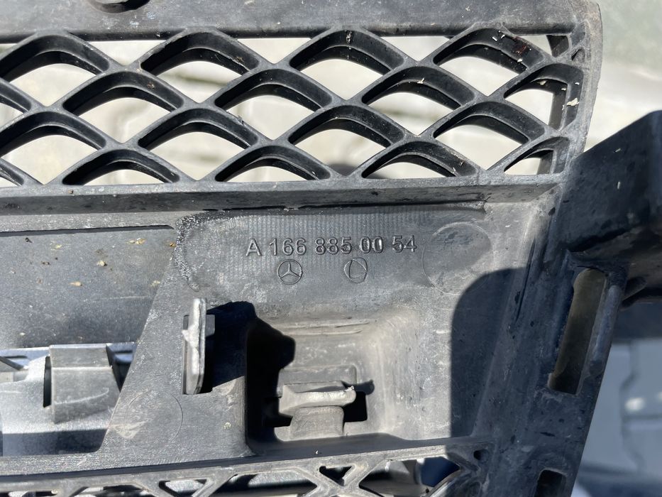 Предна решетка за Mercedes AMG GL W166 X166 E Class W212 Facelift