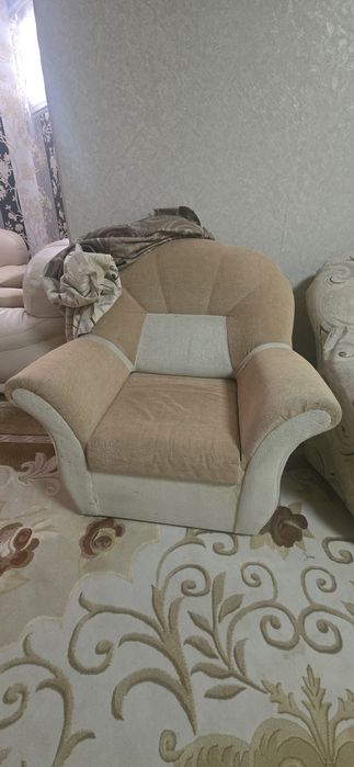 Диван, кресло б/у