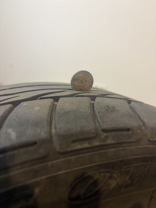 Летни Гуми 225/45/18 Dunlop sport