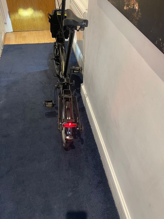 Bicicleta electrica brompton 2 viteze an 2020,neagra sidef