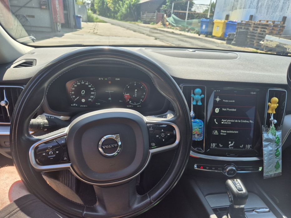Volvo v60 county cross  2.0 d  196 cp