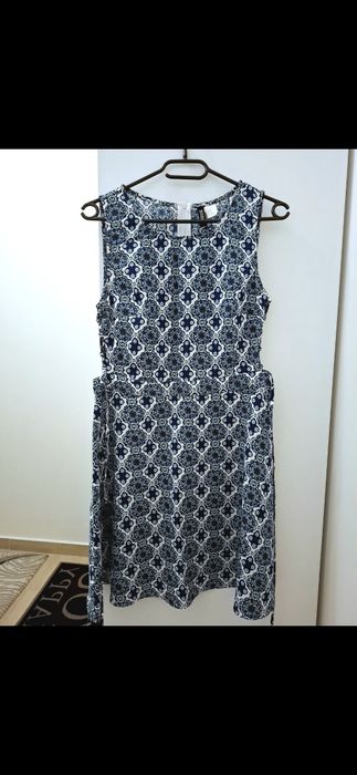 Rochie albastra, evazata, marimea 40, H&M