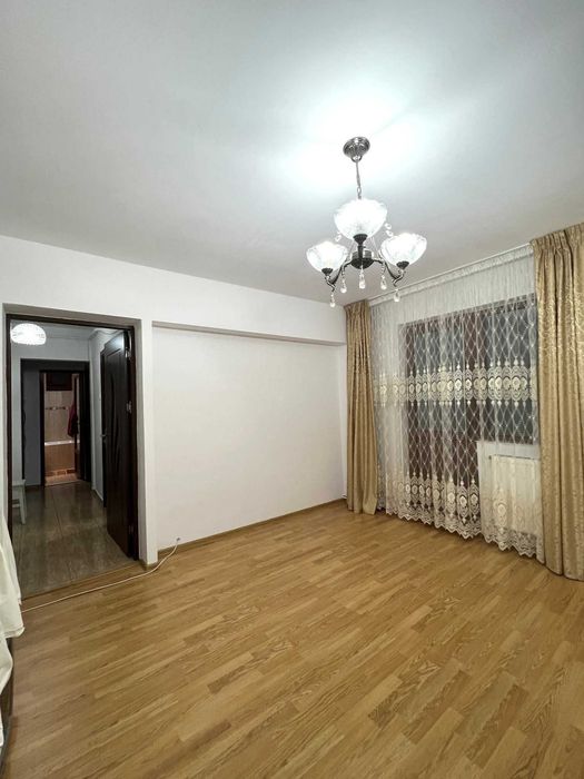 Apartament 2 camere decomandate – Micro 20, etaj 1, renovat