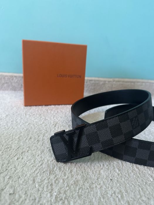 Louiss Vuitton колан