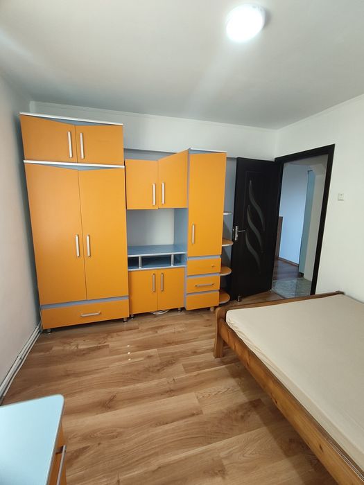 Apartament 2 camere de inchiriat langa universitate