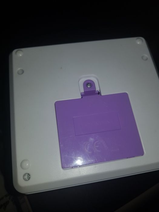 Игрушечный сейф для денег