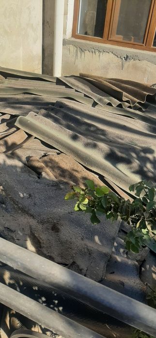 Битумный шифер для чёрного потолока