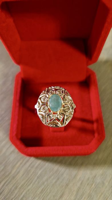 Золотое редкое кольцо Малинка, 750 проба, СССР.