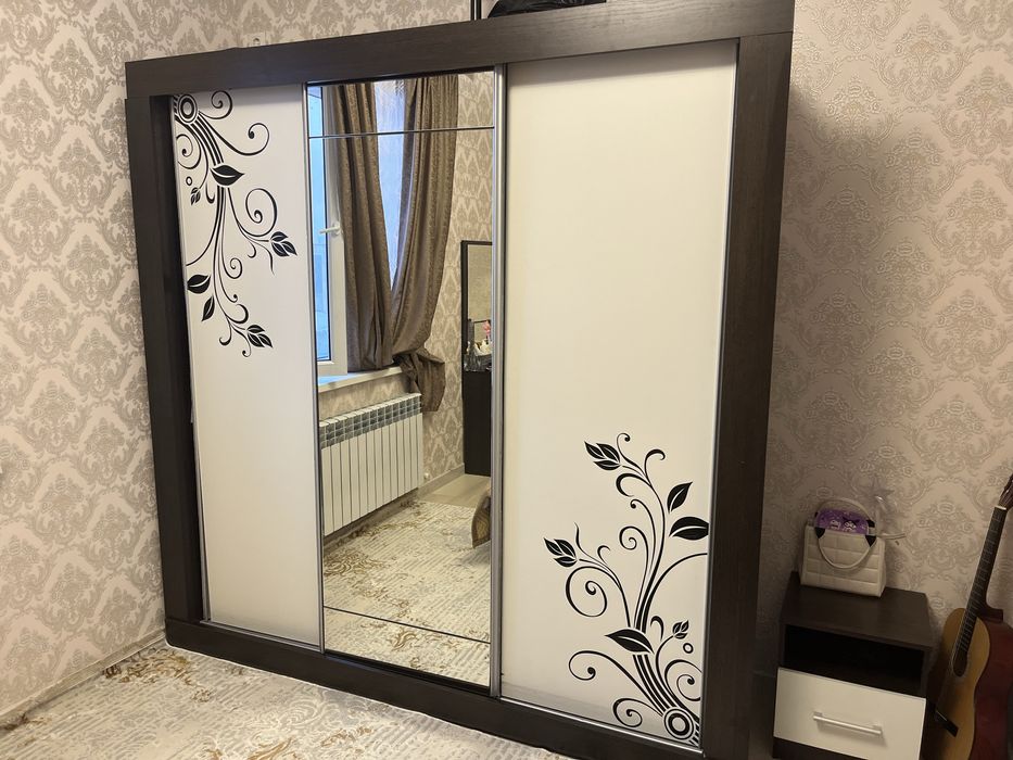 Продам спальнмй гарнитур