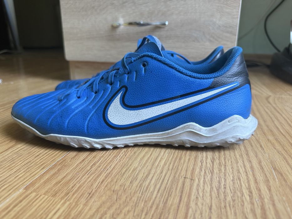 Оригинални футболни стоножки Nike Tiempo Legend 10 TF